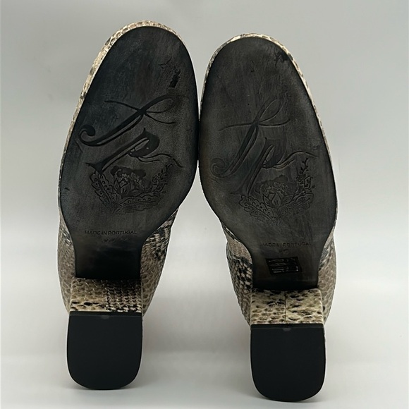 2158- Free People Cecile Ankle Boots – Size 5 – NWT – Store Display - Picture 7 of 13